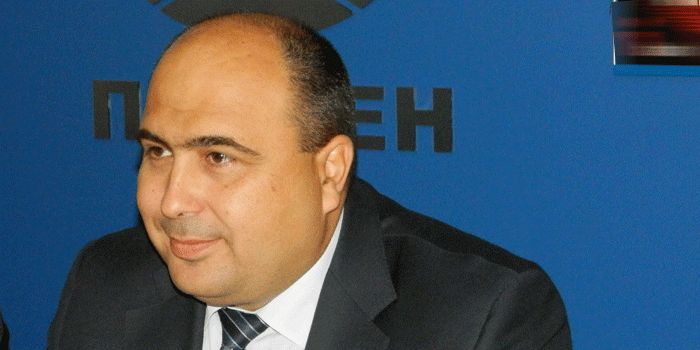 Скандал в ГЕРБ. Депутат напусна, става независим